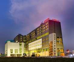 Hotel Pride Plaza , Kolkata