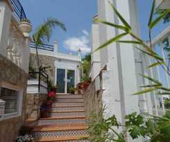 Hostal Residencial La Paloma II