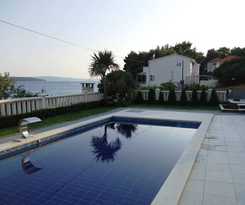 Hotel Villa Ana