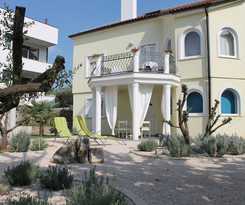 Hotel Villa Mandolina Apartments