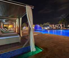 Hotel Divi Flamingo Beach Resort and Casino