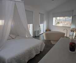La Maga Rooms