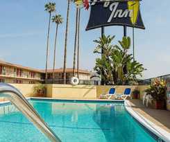 Hotel Safari Inn, A Coast