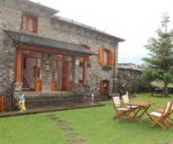  Apartamentos Albá Casa Alquesera