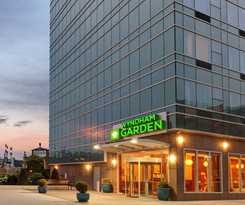 Wyndham Garden Long Island City Manhattan View