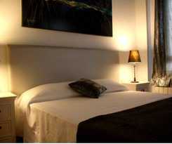  Castellar Singular Apartments