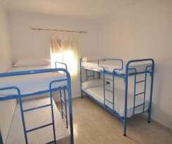Bedcelona Beach Club Y Rooms