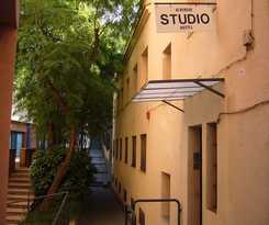 Residencia Hostel Studio