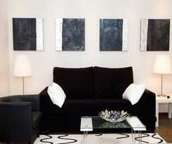 Aspasios Urquinaona Apartments