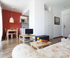  Inside Barcelona Apartments Sants