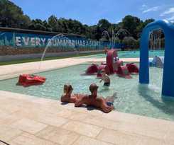 Resort and Bungalow Park Mas Patoxas