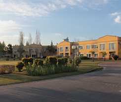 Hotel Wyndham Garden Campana