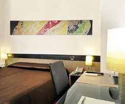  Easy Milano - Rooms and Apartments Navigli