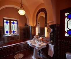 Hotel Dar Ayniwen Garden and Bird Zoo