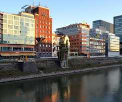 Courtyard By Marriott Düsseldorf Hafen