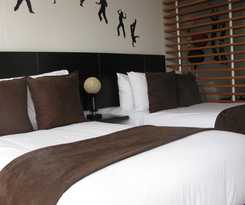 Hotel Regency Suites La Feria