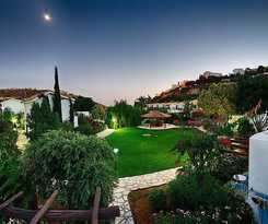 Hylatio Tourist Village