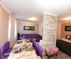  Traditional Vienna Tav - Design