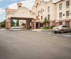 Hotel Comfort Inn and Suites Airport - American Way