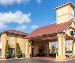 Quality Inn and Suites Memphis East