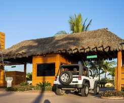 Hotel B Nayar Family Luxury Suites and Villas Residences - Ocean View and All Inclusive Available