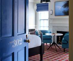 Morrison House Old Town Alexandria, Autograph Collection