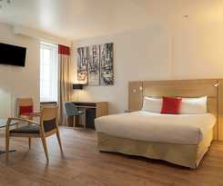 Maisons Du Monde and Suites - La Rochelle Vieux Port