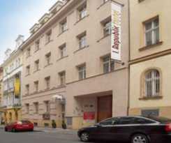 Hotel Republic Hotel