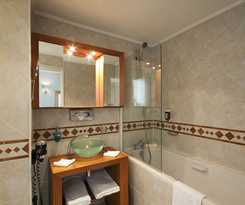 Golden Prague Residence