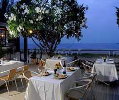 Hotel Anchana Resort and Spa