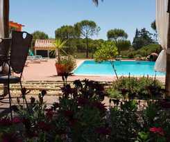 Hostal Herdade Do Rio Torto