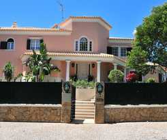Hostal The Charm Of Cascais