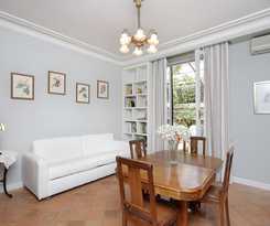 Casa de Huéspedes Frattina Apartments