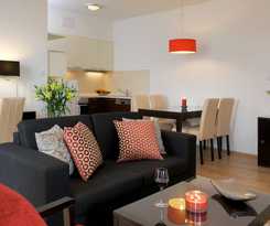 Escala Hotel and Suites