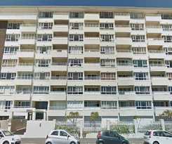 Apartahotel Mouille Point Village