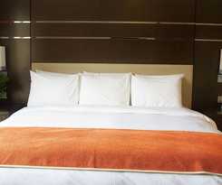 Hotel Altamira Village and Suites