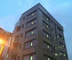 Residencia E Residence