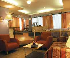 Melrose Plaza Suites