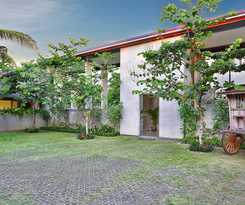 Hotel Mayaloka Villas