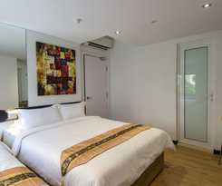 Hotel 12fly