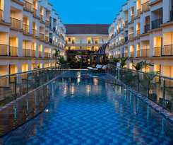 Hotel Cross Vibe Paasha Atelier Bali Kuta