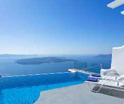 Angels and Stars Suites And Spa