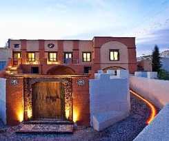 Hotel Markezinis Suites