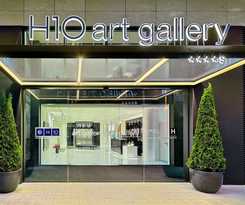 H10 Art Gallery