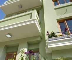 Residence Suites Hotel