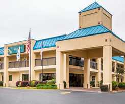 Hotel Quality Inn Near Six Flags