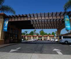Stanford Inn and Suites Anaheim