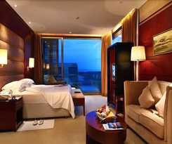 Howard Johnson Plaza Lingang Shanghai