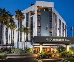 Hotel Doubletree By Hilton Carson