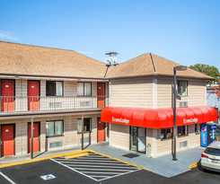 Hotel Red Carpet Inn Norwalk